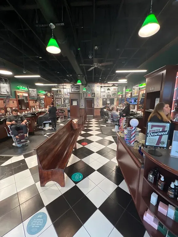 V's Barbershop Bentonville — Barber shop in Bentonville